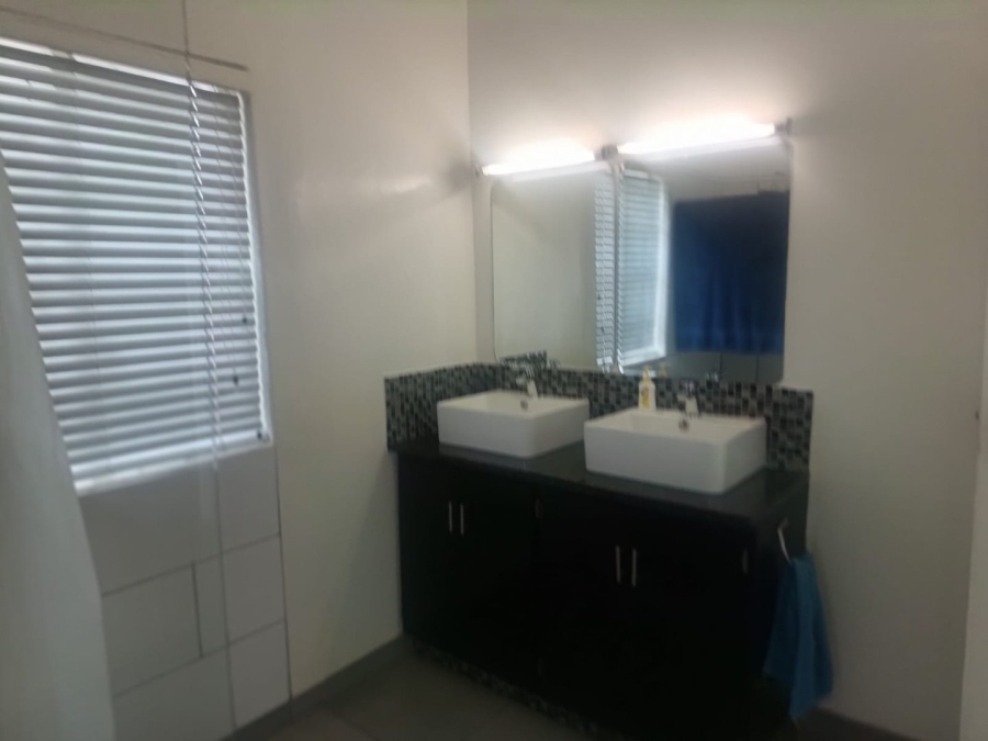 3 Bedroom Property for Sale in Beaconsfield Northern Cape